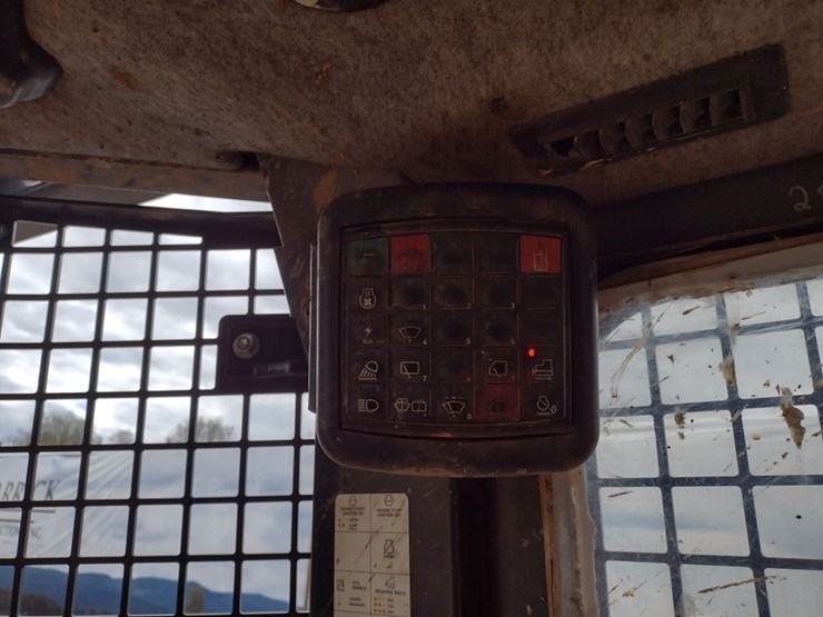 deere-700k-lgp-image-10