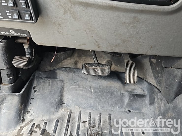 ford-f450-image-30