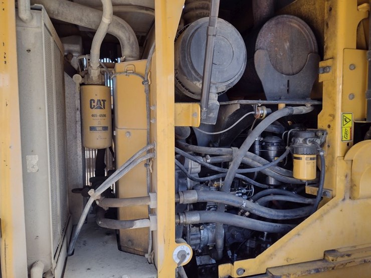 caterpillar-930g-image-24