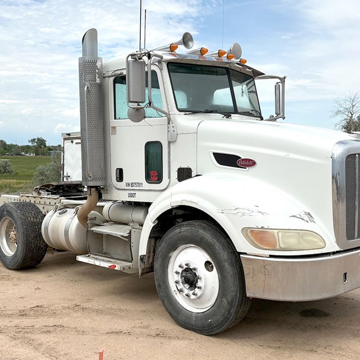 2008 PETERBILT 384