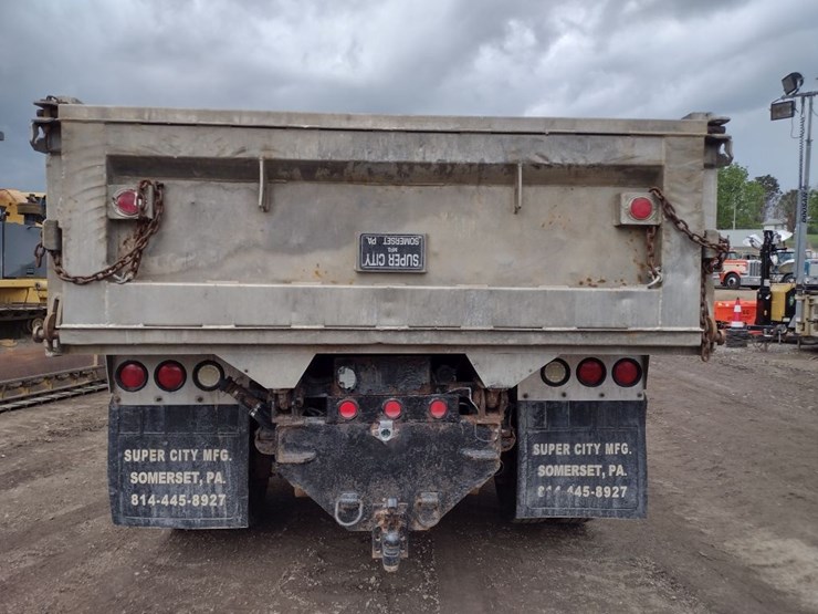 ford-f550-image-4