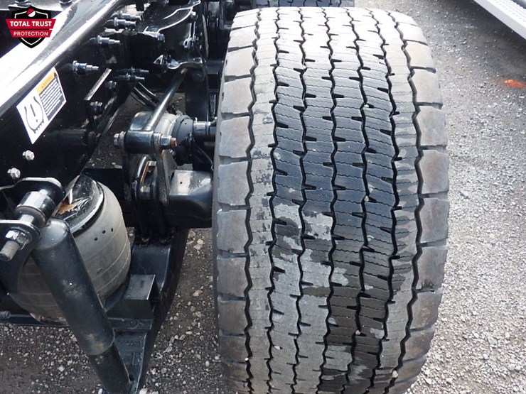 2024-kenworth-t680-image-7