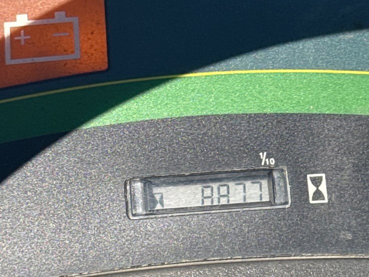 john-deere-gx325-image-10