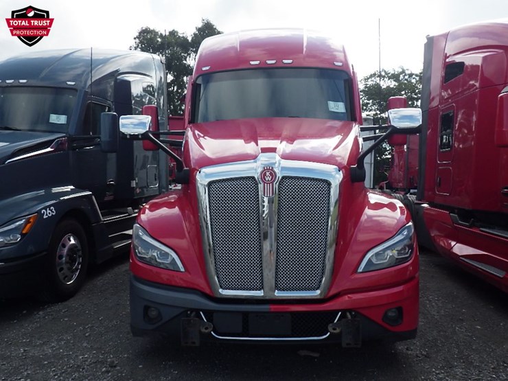 2024-kenworth-t680-image-2