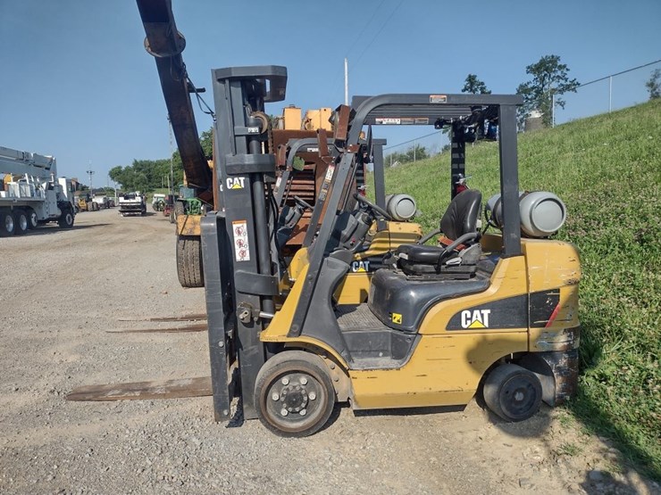 caterpillar-2c6000-image-1
