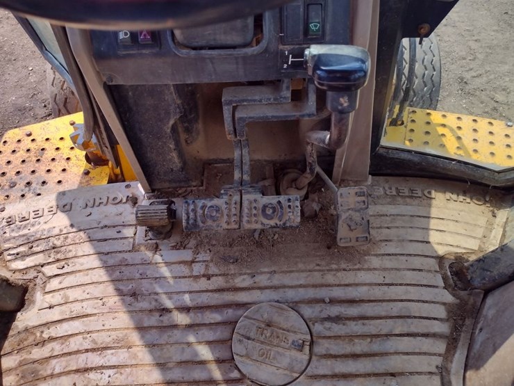 john-deere-310d-image-8