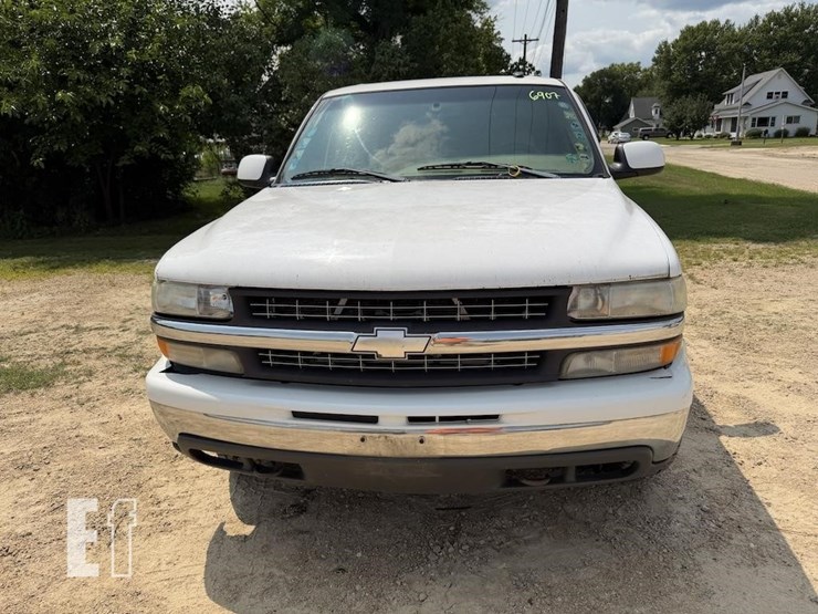 2003-chevrolet-6907-image-2