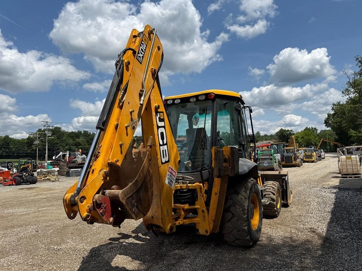 jcb-3cx14-image-4