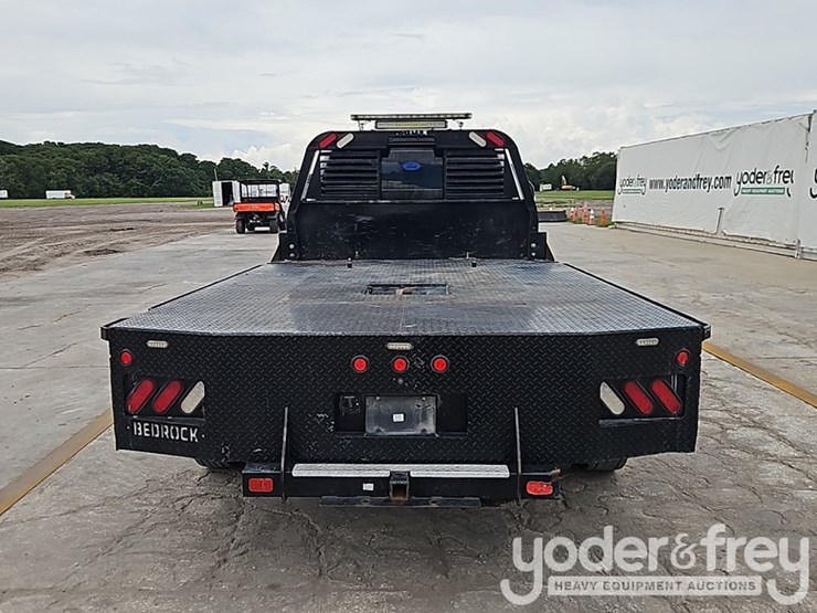 ford-f450-image-16