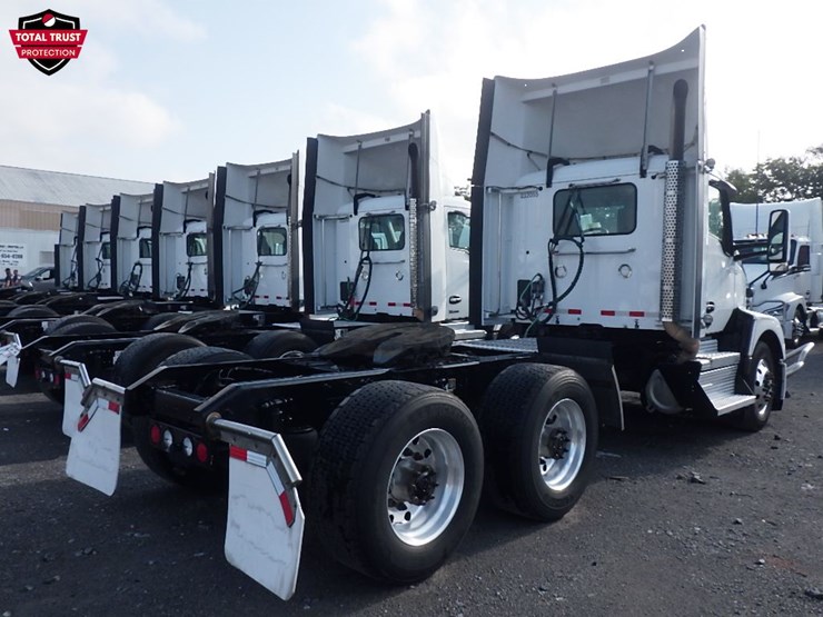2024-kenworth-t680-image-8