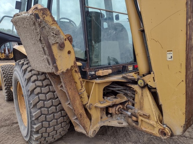 caterpillar-416d-image-35