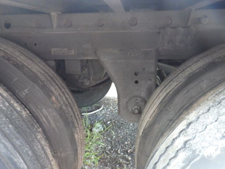 2023-utility-3000r-image-16