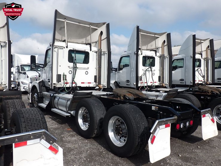 2024-kenworth-t680-image-11