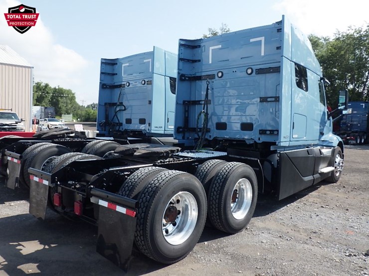 2026-volvo-vnl840-image-9