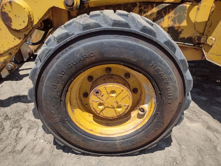 john-deere-310d-image-19