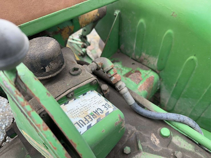 1951-john-deere-m-image-32