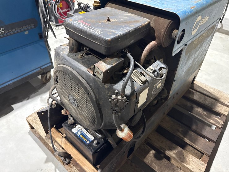 miller-bobcat-225g-image-7