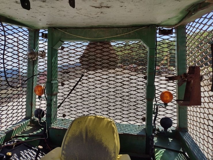 john-deere-7210-image-12
