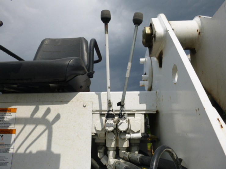 peterbilt-337-image-49