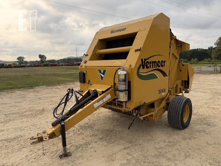 2012-vermeer-504n-image-1