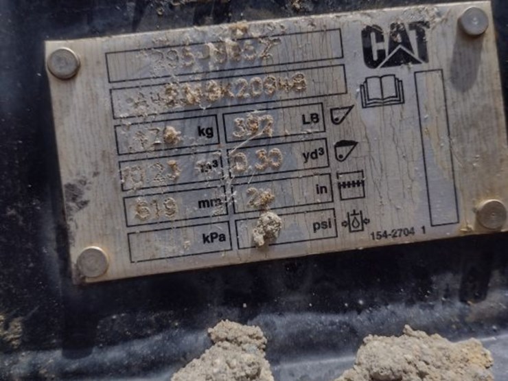 caterpillar-22-image-4