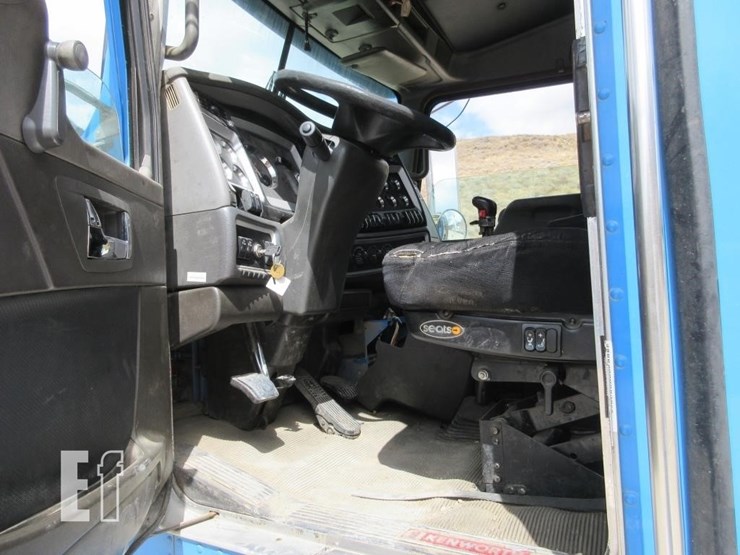 2015-kenworth-t800-image-7