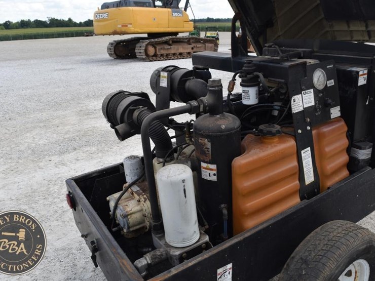 2010-doosan-c185-image-17