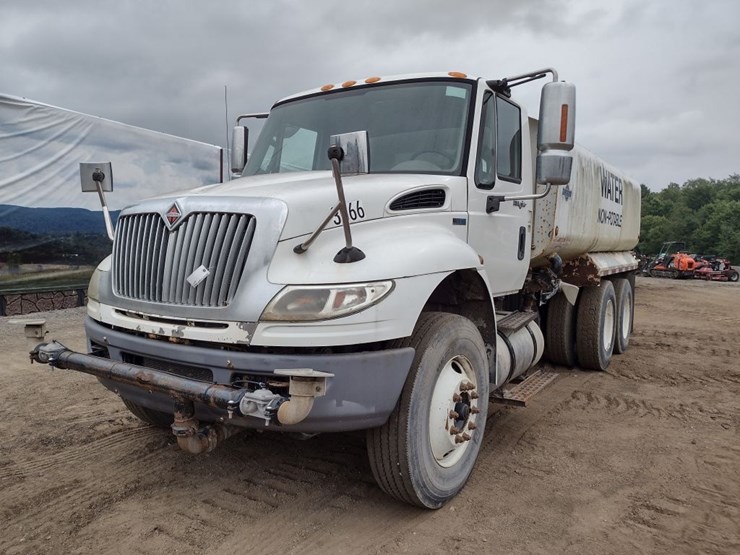 international-durastar-4400-image-33