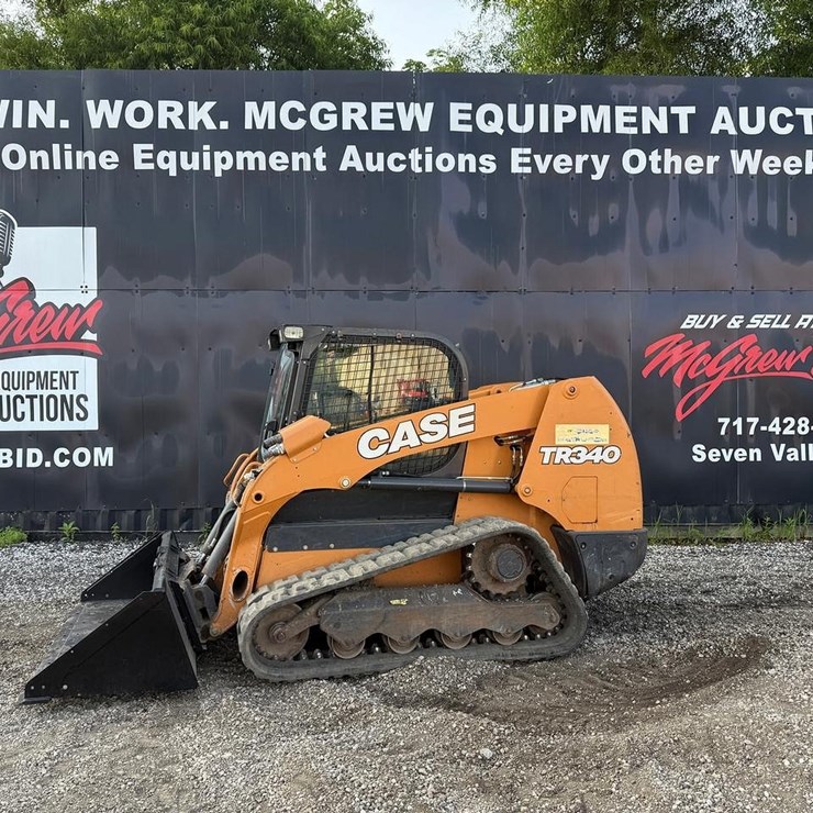 2017 CASE TR340