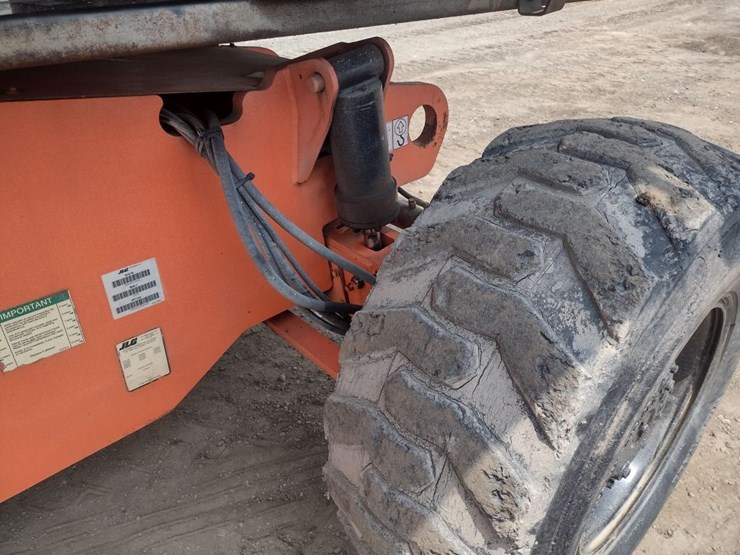 jlg-600s-image-12