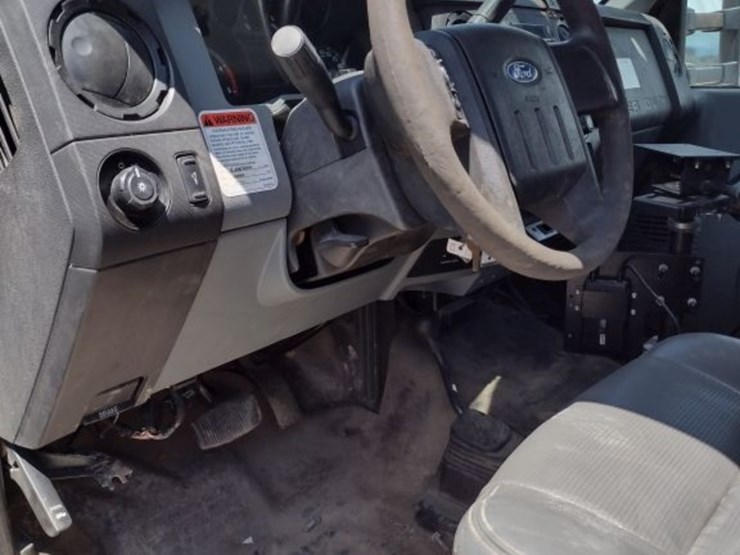 ford-f550-image-12
