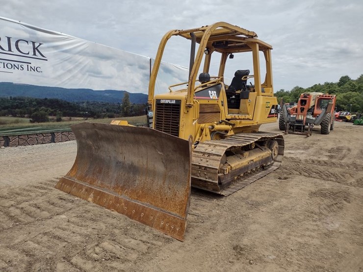 caterpillar-d5g-xl-image-34