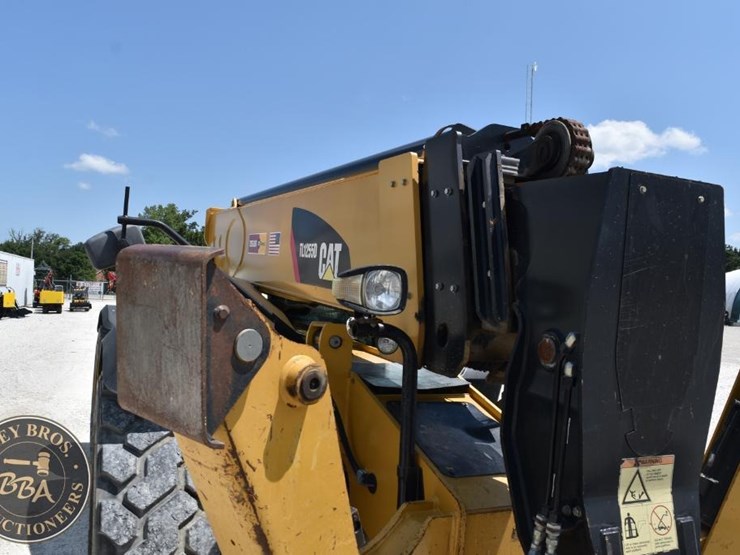 2018-caterpillar-tl1255d-image-22