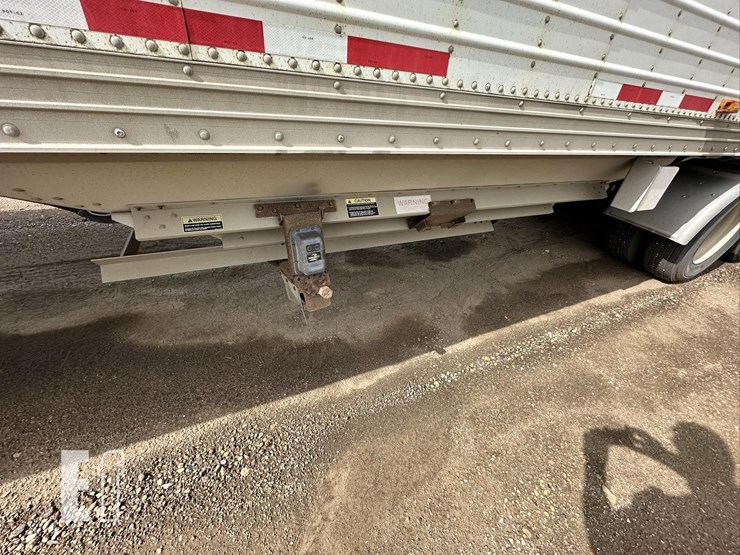 2013-timpte-grain-trailer-image-14