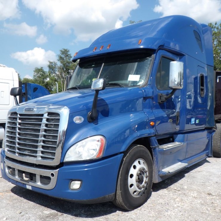 2018 FREIGHTLINER CASCADIA 125 EVOLUTION