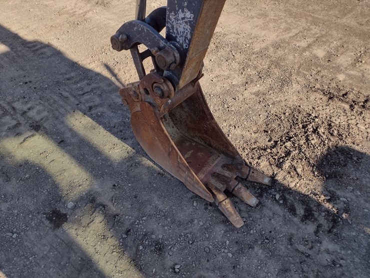 deere-35d-image-23