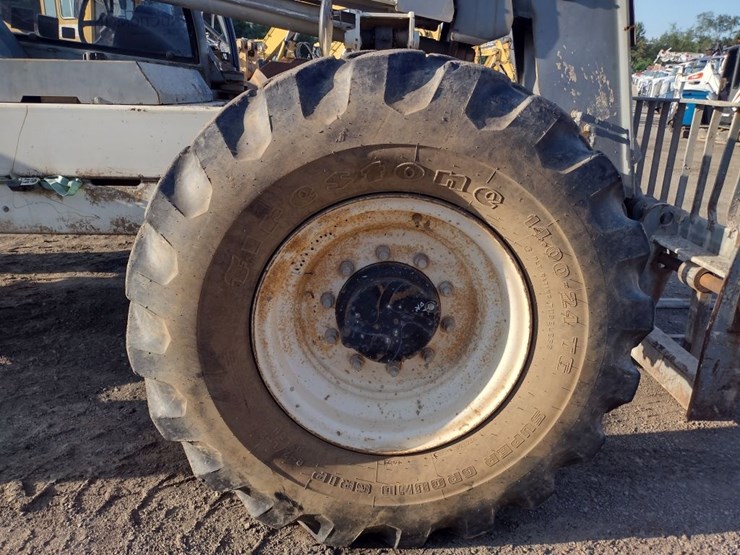 terex-th844c-image-26