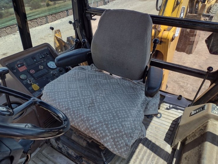 john-deere-310d-image-13