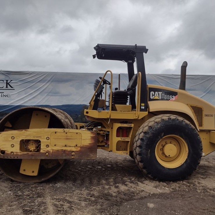 CATERPILLAR CS-563E