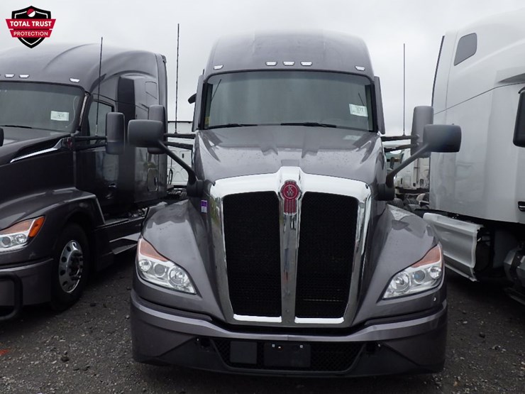 2023-kenworth-t680-image-2