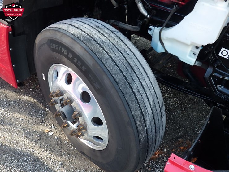 2024-kenworth-t680-image-29