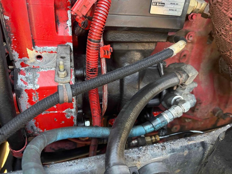 2004-kenworth-semi-image-7