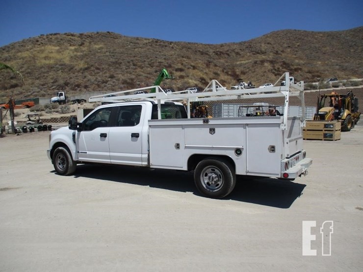 2018-ford-f350-image-4