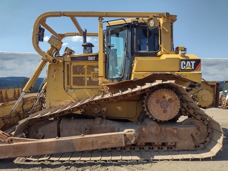 caterpillar-d6t-lgp-image-14