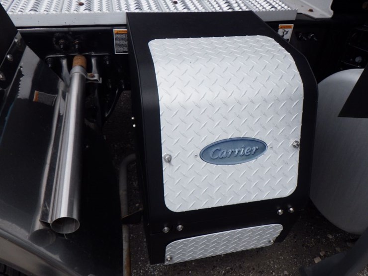 2019-peterbilt-579-image-6