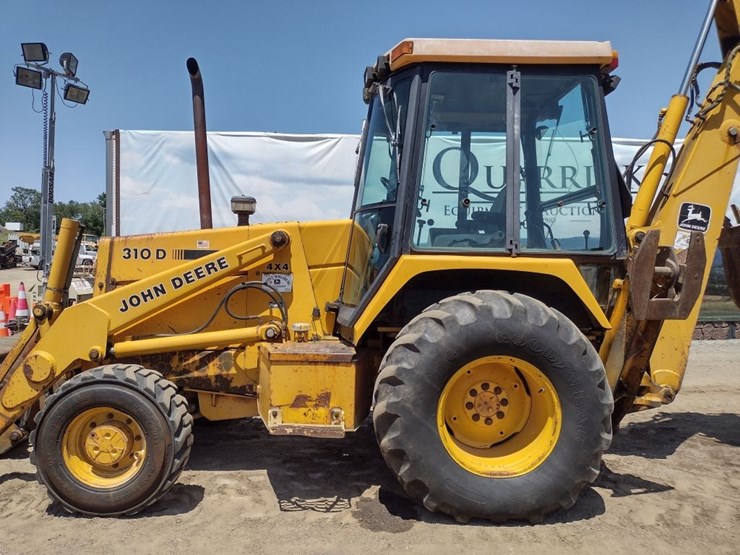 john-deere-310d-image-16