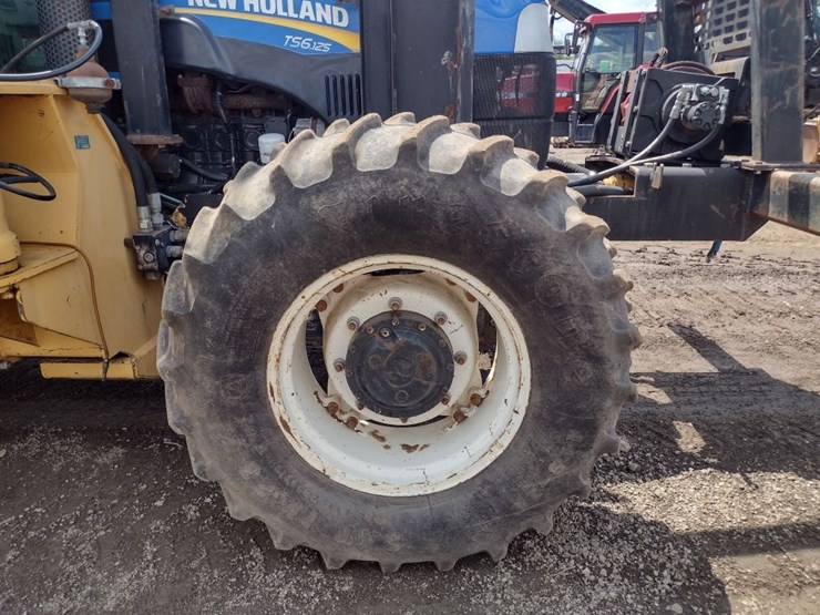 new-holland-ts6.120-image-25