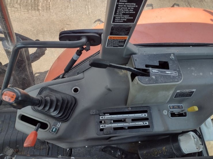 kubota-m108s-image-9