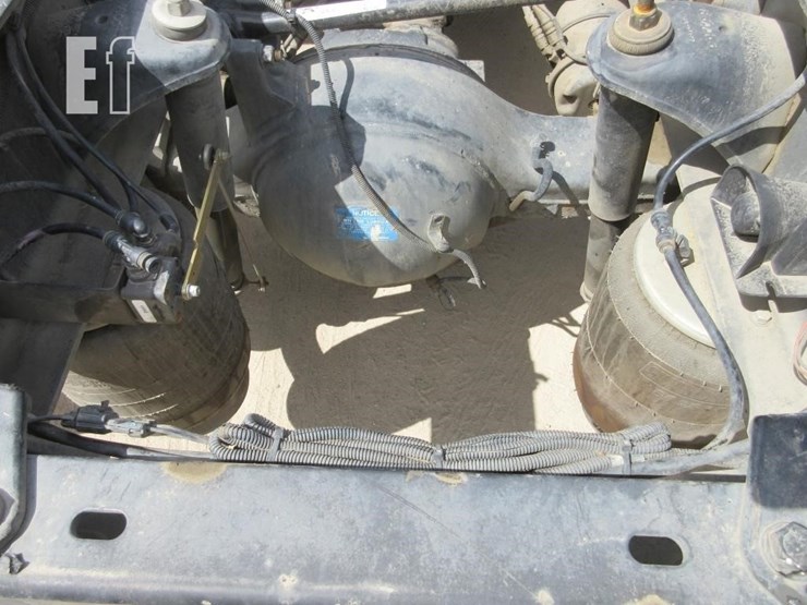 2015-kenworth-t800-image-21