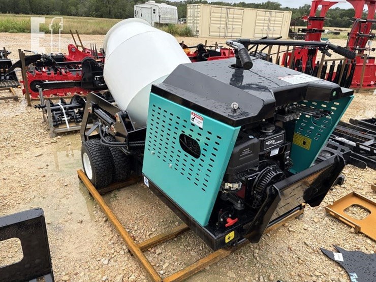 future-mt800-mini-wheel-mixer-truck-image-4
